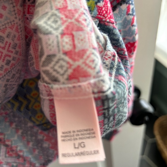 Victoria's Secret Multicolor Patterned Pajama Set - Picture 7 of 15